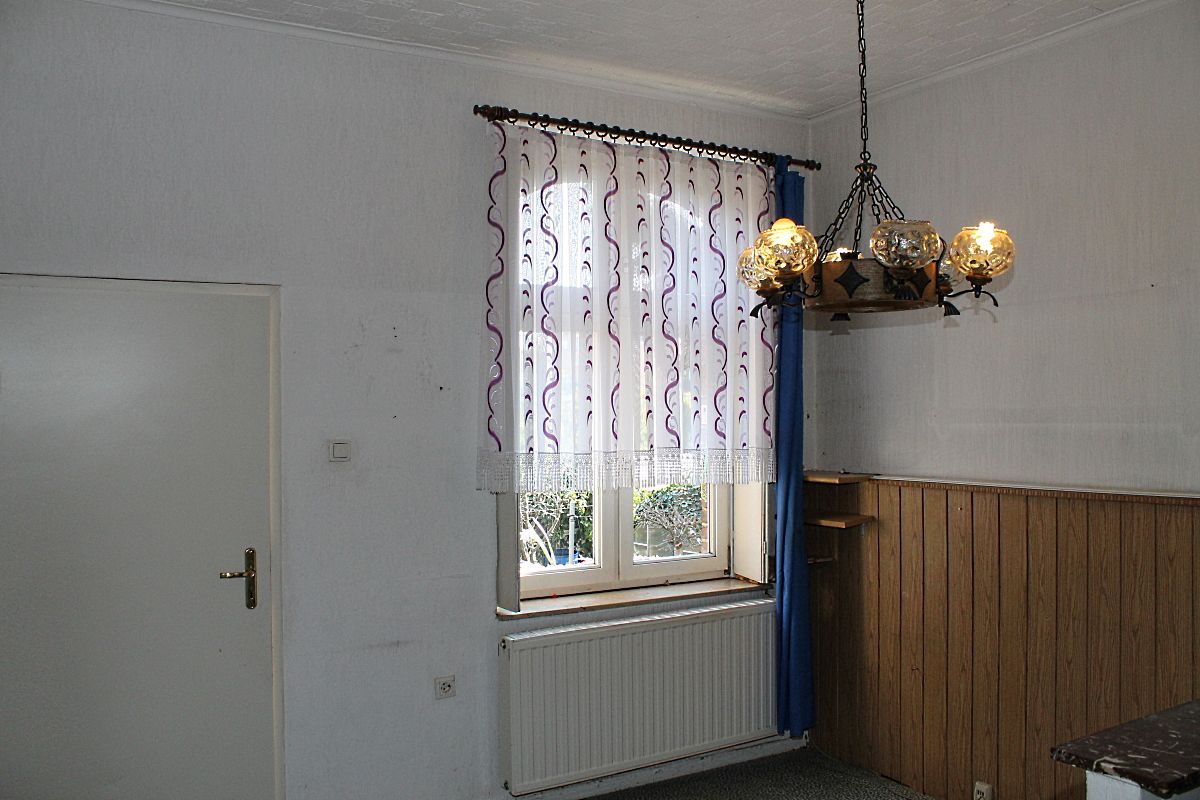 Bochum: -VERKAUFT- Handwerker aufgepasst! Top Wohnung RH-Charakter sanierungsbed. provi. frei Bo-Wiemelhausen zu verkaufen.