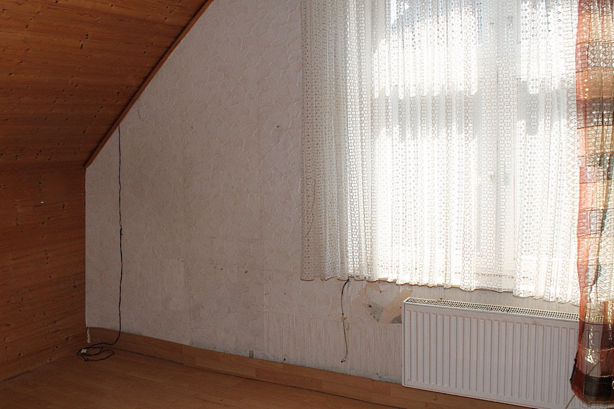 Bochum: -VERKAUFT- Handwerker aufgepasst! Top Wohnung RH-Charakter sanierungsbed. provi. frei Bo-Wiemelhausen zu verkaufen.