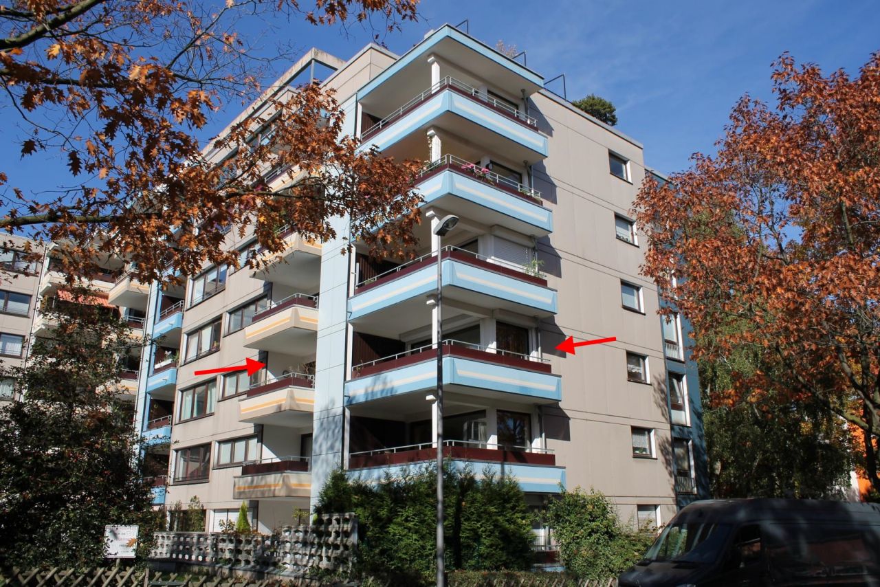 Bochum: -VERKAUFT- Zwei hochwertige ETW, 2 Loggien, 2 Tiefgaragenstellplätze, Waldrandlage, provisionsfrei zu verkaufen!