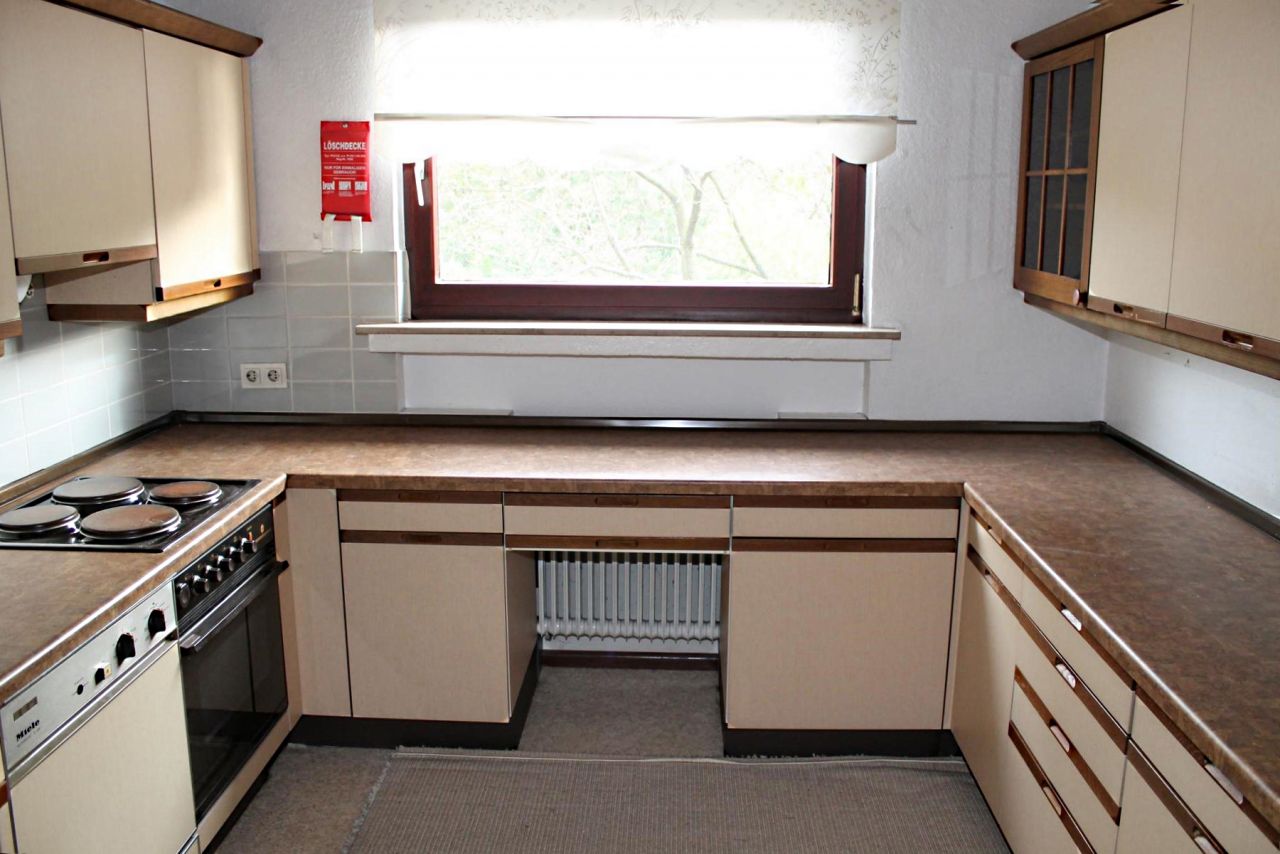 Bochum: -VERKAUFT- Zwei hochwertige ETW, 2 Loggien, 2 Tiefgaragenstellplätze, Waldrandlage, provisionsfrei zu verkaufen!