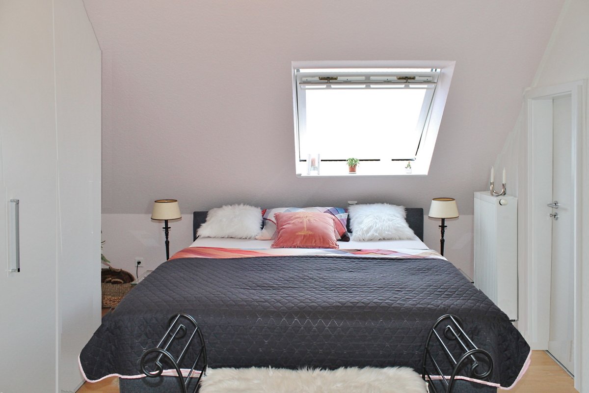 Waltrop: -VERKAUFT- Exklusive Dachgeschosswohnung mit Balkon, Keller und Stellplatz in Waltrop prov. frei zu verkaufen!