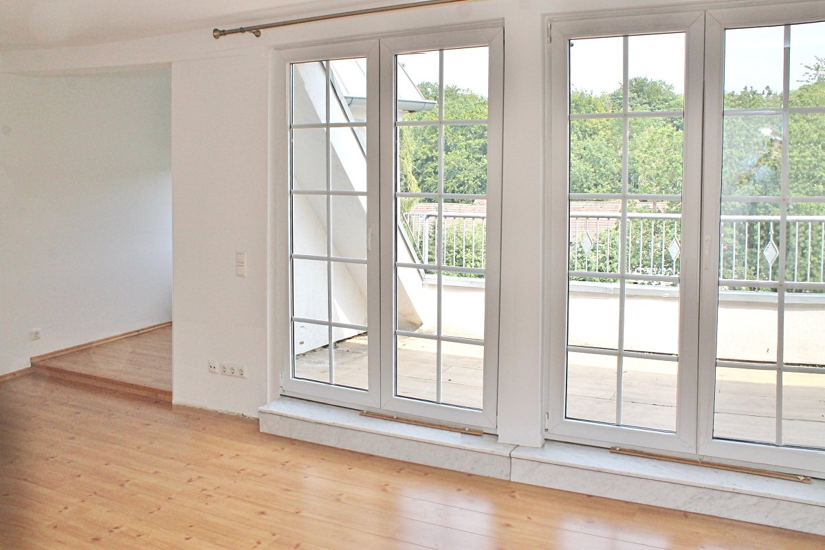 Recklinghausen: -VERKAUFT- Exklusive ETW -wohnen aus 2 Ebenen- Balkon tolle Aussicht zentral in Recklinghausen prov. frei zu verkaufen!