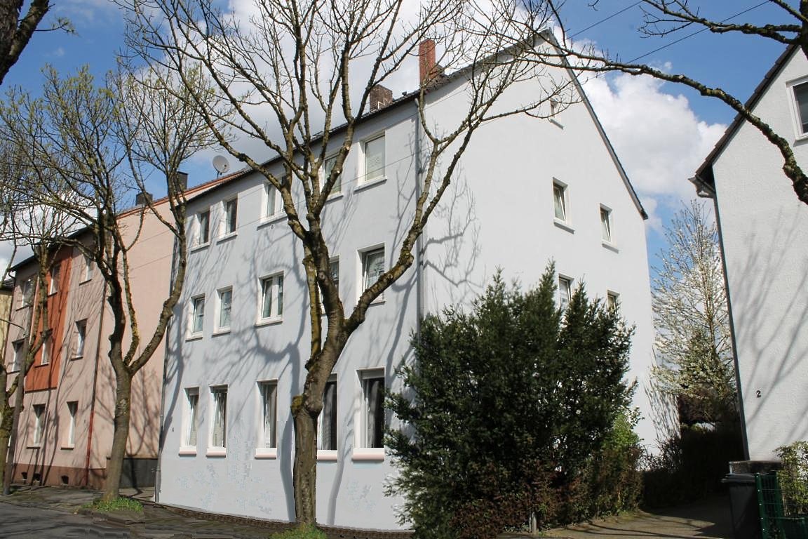 Bochum: -VERKAUFT- Solides - freistehendes Mehrfamilienhaus mit Bungalow in Bochum-Gerthe provisionsfrei zu verkaufen!