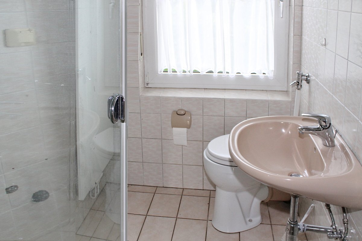 Coesfeld Lette: -VERKAUFT- Schönes Zweifamilienhaus Garage Garten und Baugrundstück in Coesfeld-Lette prov. frei zu verkaufen!