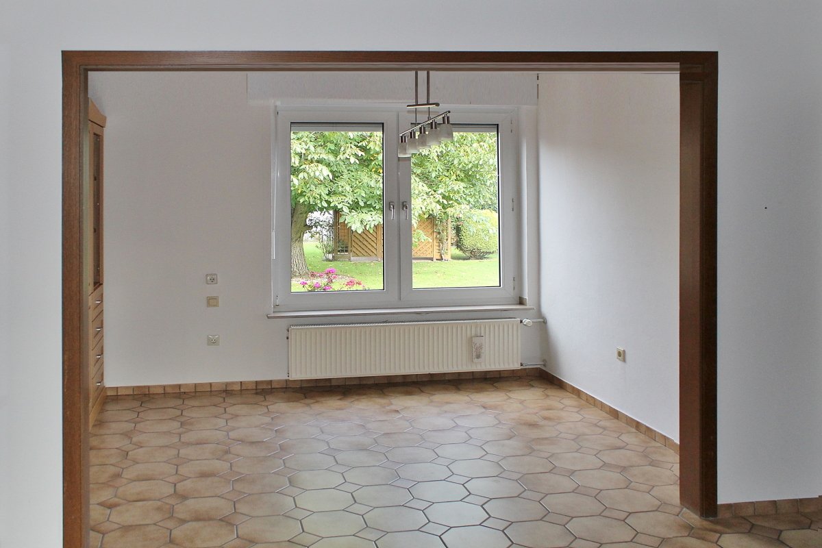 Coesfeld Lette: -VERKAUFT- Schönes Zweifamilienhaus Garage Garten und Baugrundstück in Coesfeld-Lette prov. frei zu verkaufen!