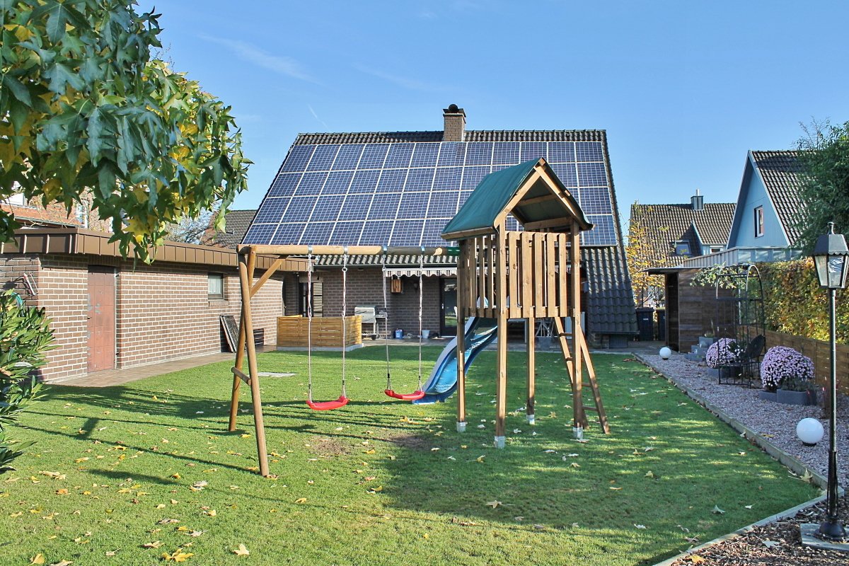 Coesfeld: -VERKAUFT- Hochwertiges Einfamilienhaus mit Garage Garten und Photovoltaikanlage in Coesfeld prov. frei zu verkaufen!
