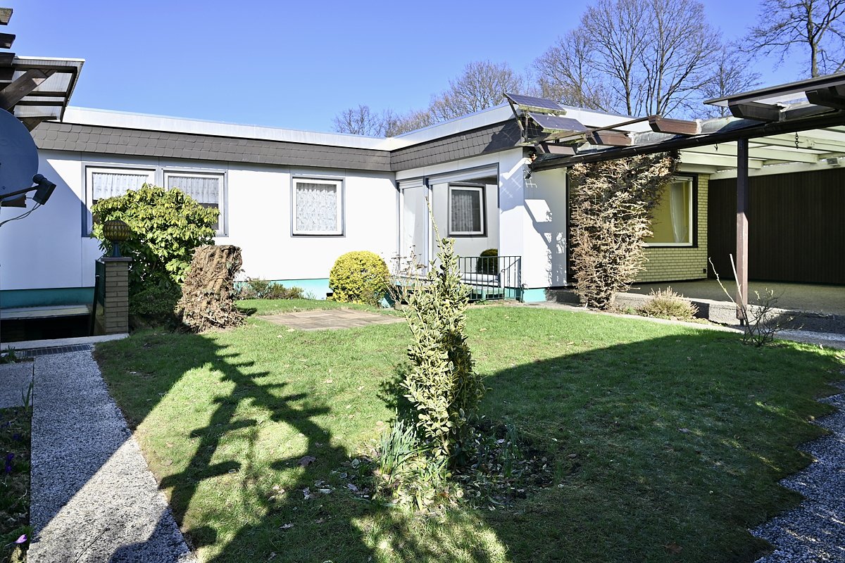 Dorsten-Wulfen: -VERKAUFT- Schöner Bungalow ruhige Lage Garage Garten in Dorsten-Wulfen prov.-frei zu verkaufen!