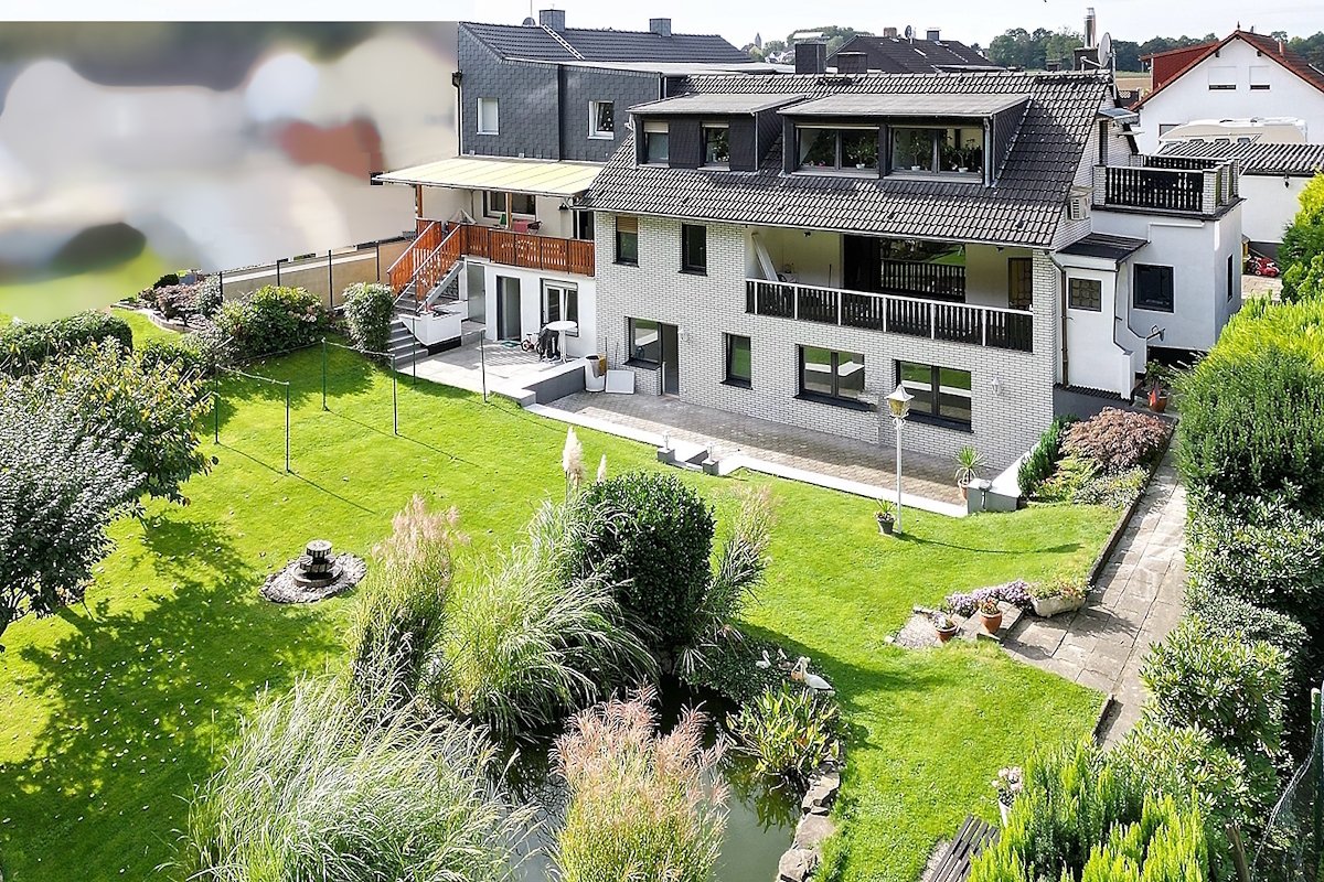Herne: -VERKAUFT- Großes Anwesen: 2 moderne Häuser großes Grundstück am Wald i. Herne prov. frei zu verkaufen!