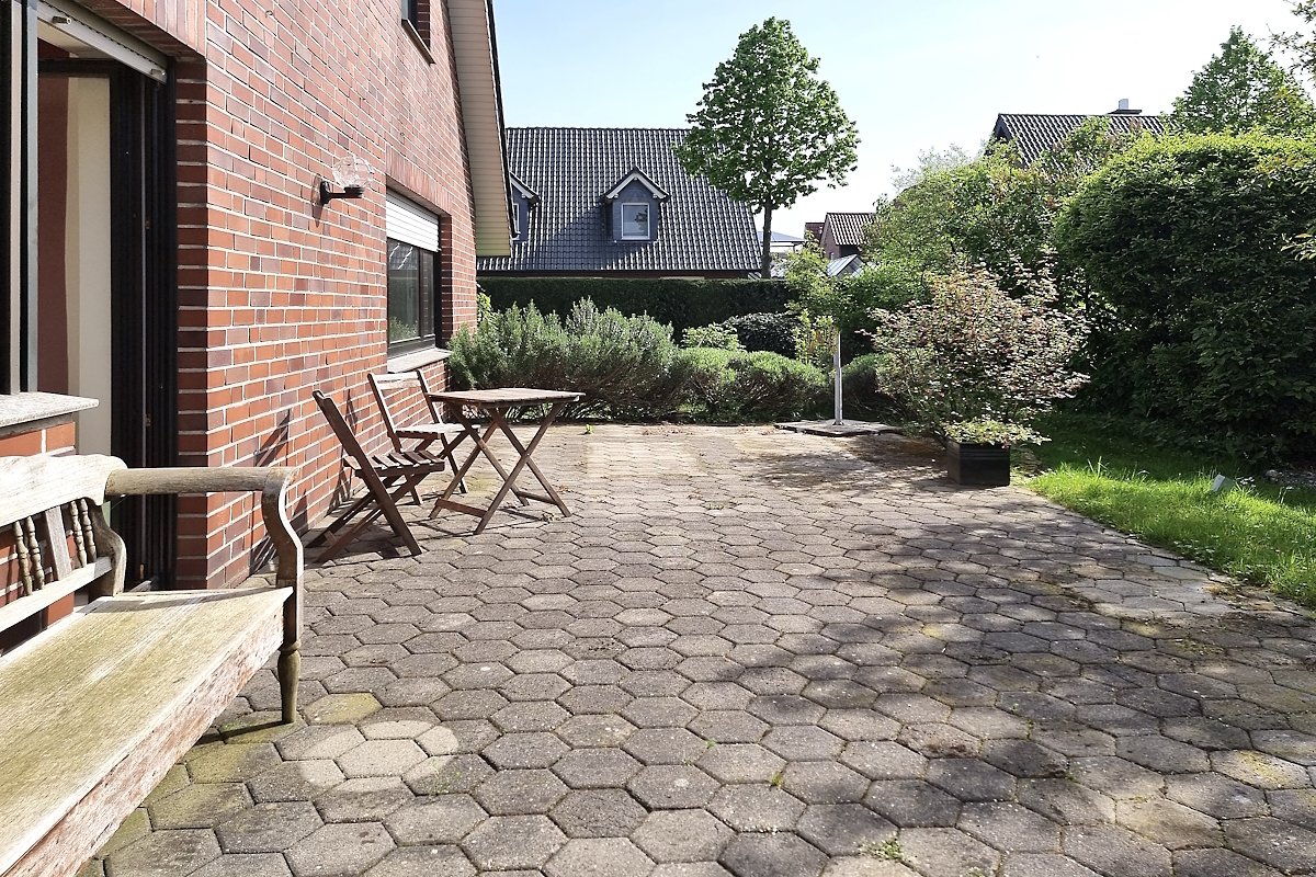 Ascheberg: -VERKAUFT- Schickes Einfamilienhaus mit Keller, Garten, 4 PKW-Stellplätzen provisionsfrei zu verkaufen!