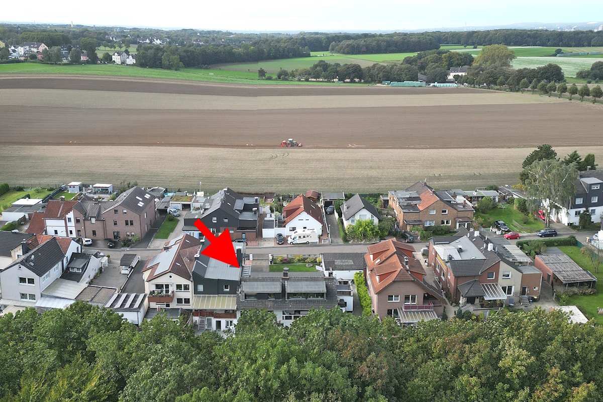 Herne: -VERKAUFT- Schickes Zweifamilienhaus Waldgrundstück Keller Garage in Herne prov. frei zu verkaufen!