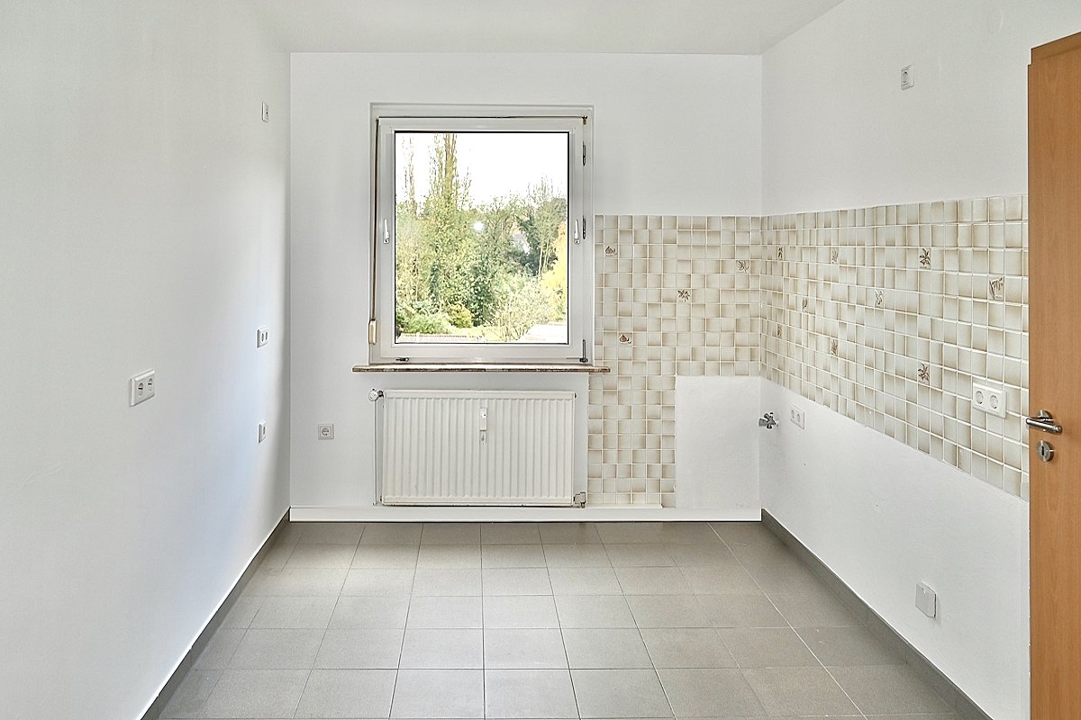 Bochum Hamme: -VERKAUFT- Top Kapitalanlage! Gepflegtes Mehrfamilienhaus Keller Garagen prov.frei zu verkaufen.