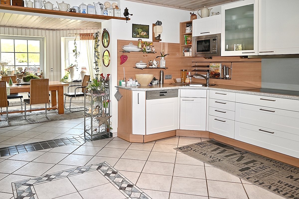 Recklinghausen: -VERKAUFT- Hochwertiges Dreifamilienhaus 4Garagen großes Grundstück prov.frei zu verkaufen!