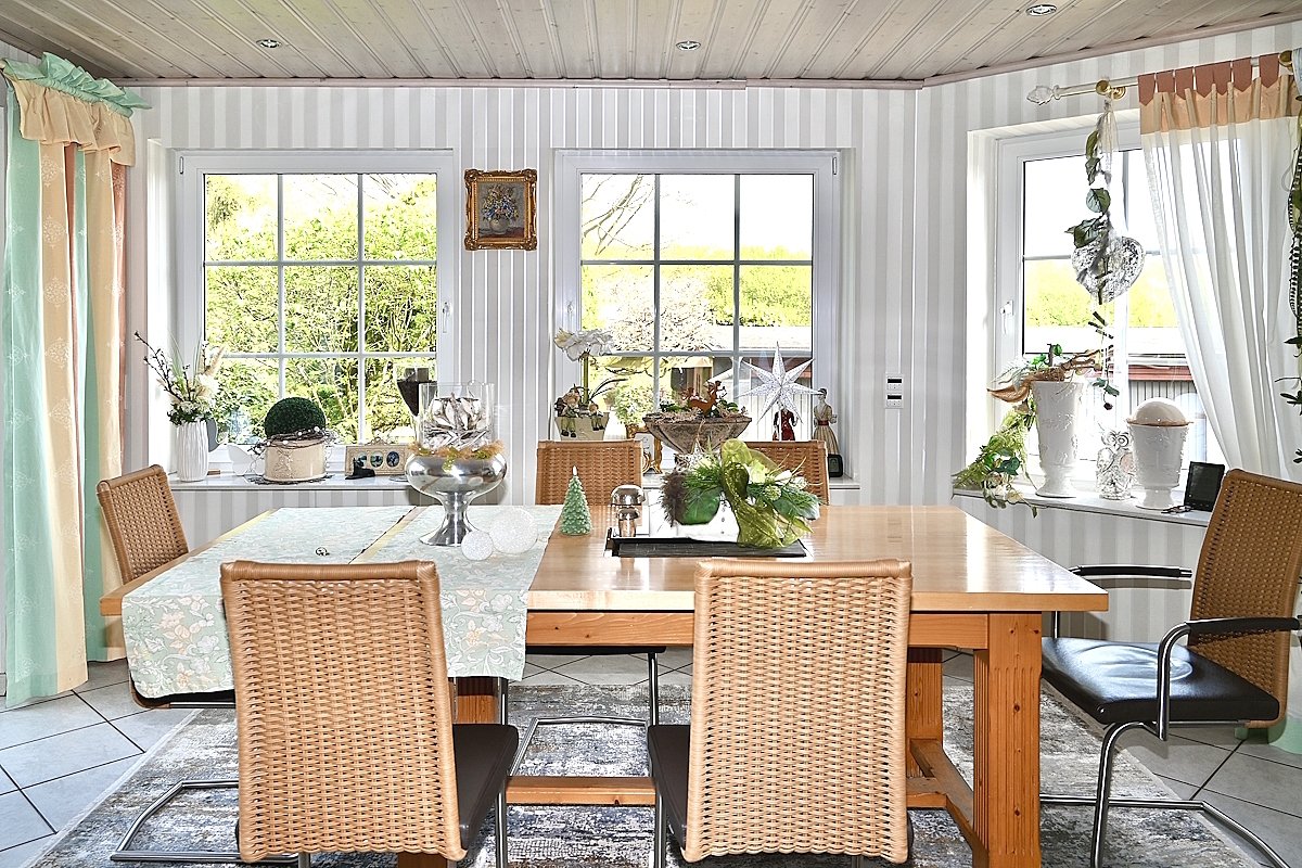 Recklinghausen: -VERKAUFT- Hochwertiges Dreifamilienhaus 4Garagen großes Grundstück prov.frei zu verkaufen!