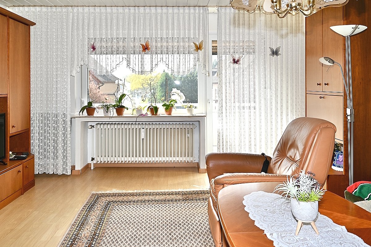 Recklinghausen: -VERKAUFT- Hochwertiges Dreifamilienhaus 4Garagen großes Grundstück prov.frei zu verkaufen!