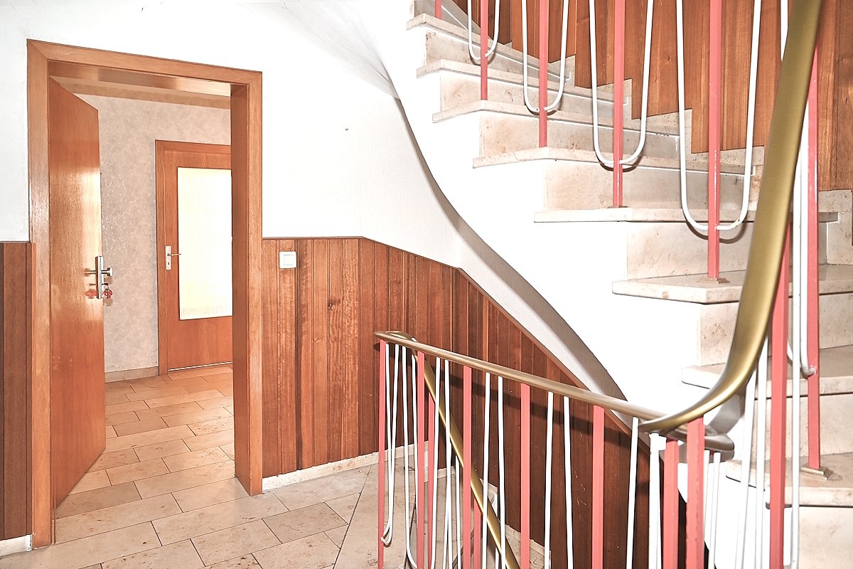 Haltern am See: -VERKAUFT- Rarität - Zweifamilienhaus idyllische Lage 2 Garagen großes Grundstück provfrei zu verk!