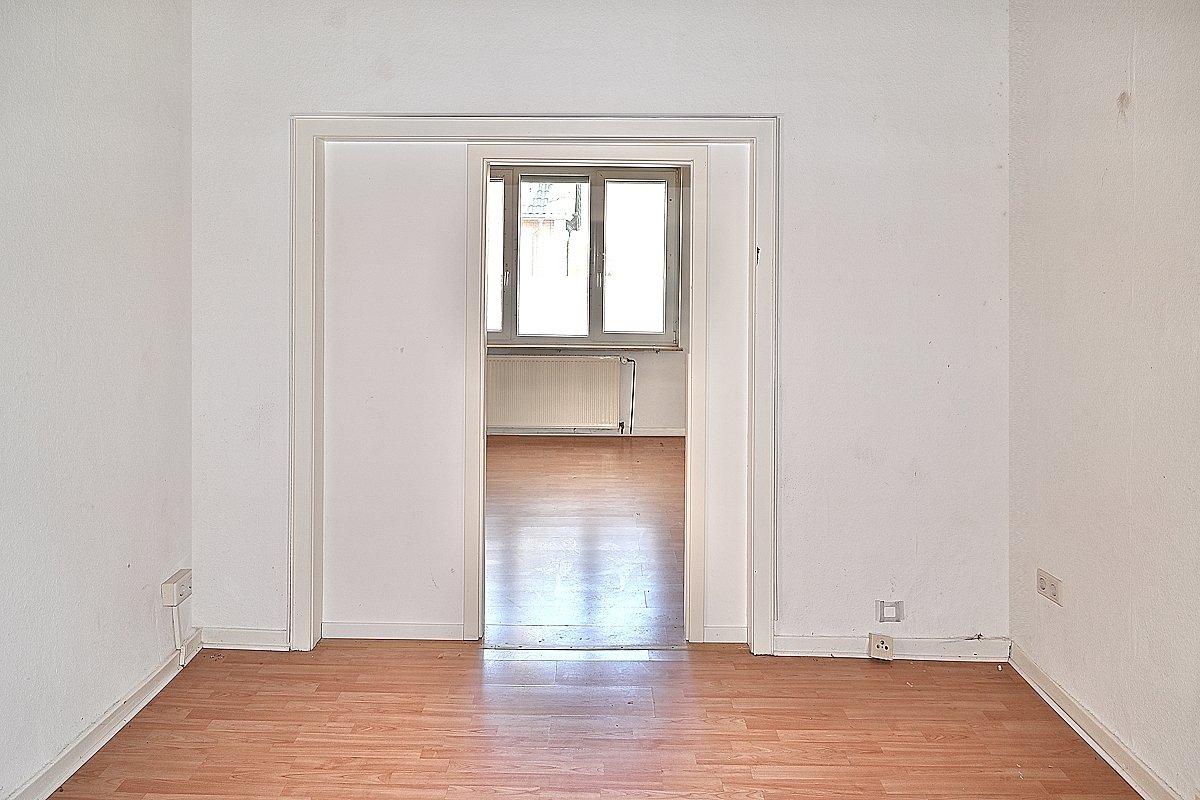 Recklinghausen: -RESERVIERT- Freistehendes Dreifamilienhaus (3 Eigentumswohnungen) in Recklinghausen provisionsfrei zu verkaufen!