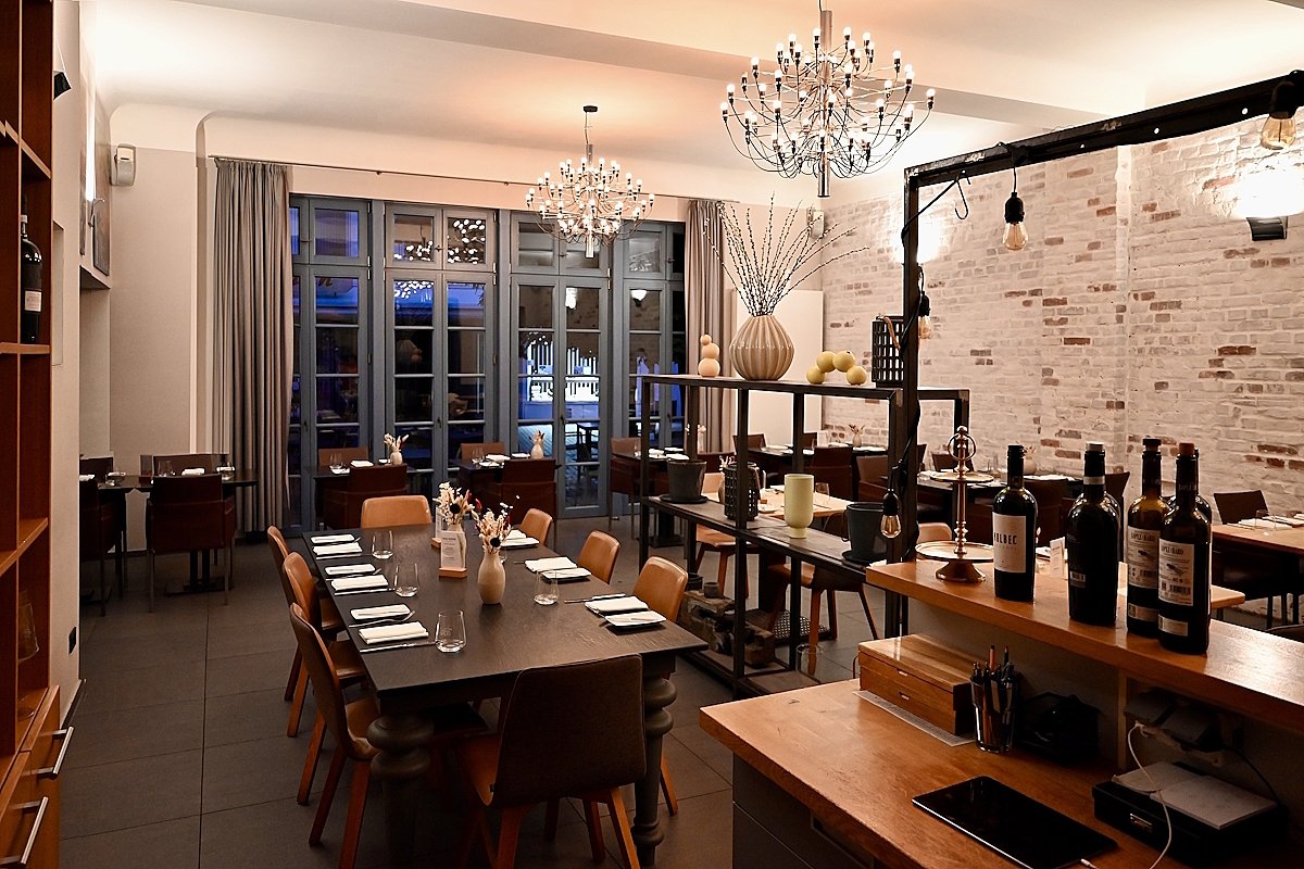 Waltrop: Das Besondere! Historisches Wohnhaus mit renommiertem Restaurant prov.frei zu verkaufen!