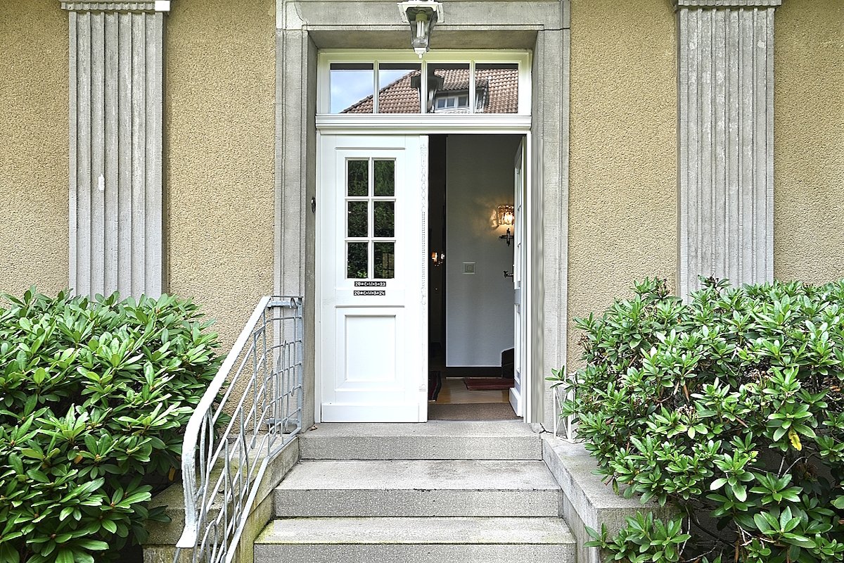 Dülmen: Einzigartige, repräsentative Villa denkmalgeschütztes Wohnhaus prov.frei zu verkaufen!