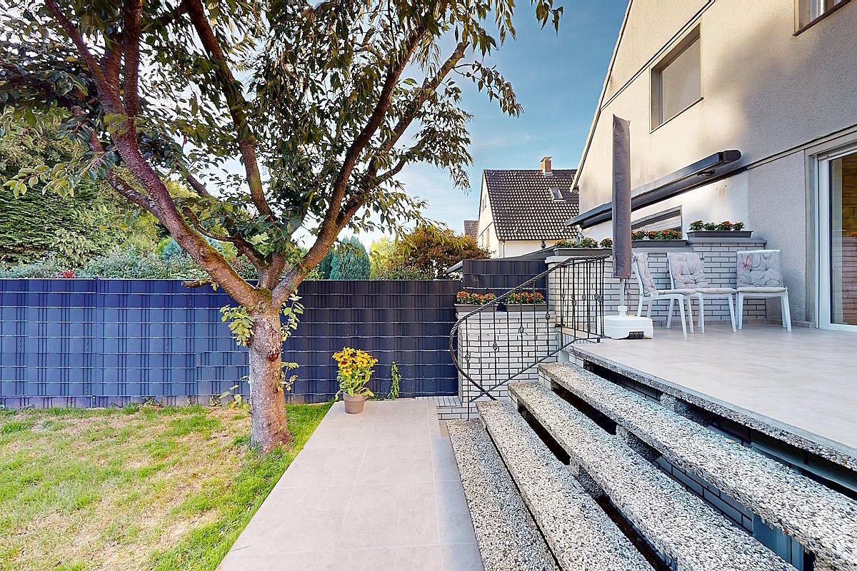 Bochum Hordel: -VERKAUFT- 1a Waldrandlage: Schicke große Doppelhaushälfte mit Garage provisionsfrei zu verkaufen!