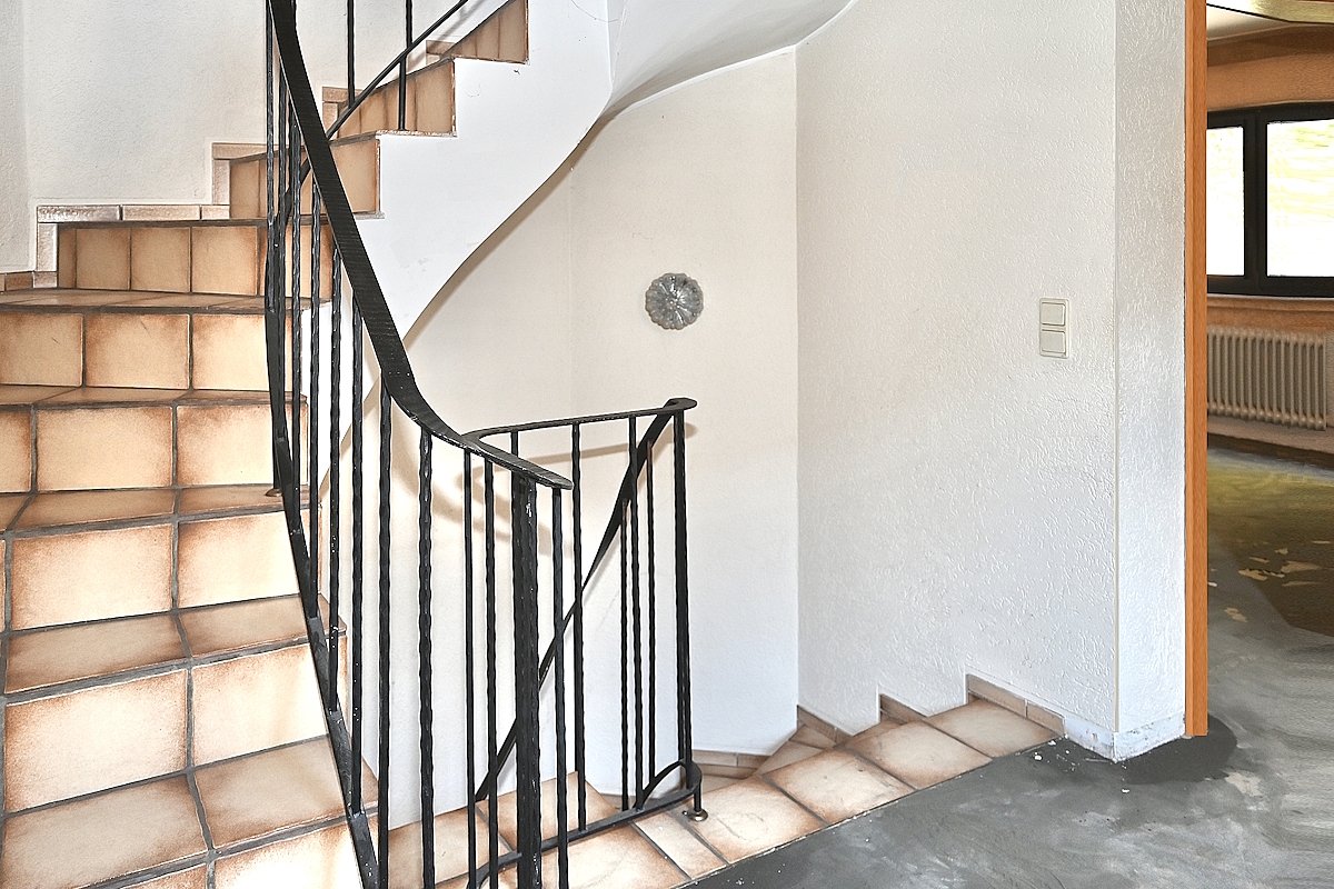 Recklinghausen Hochlar: -RESERVIERT- Großes hochwertiges Einfamilienhaus mit Garage provisionsfrei zu verkaufen!