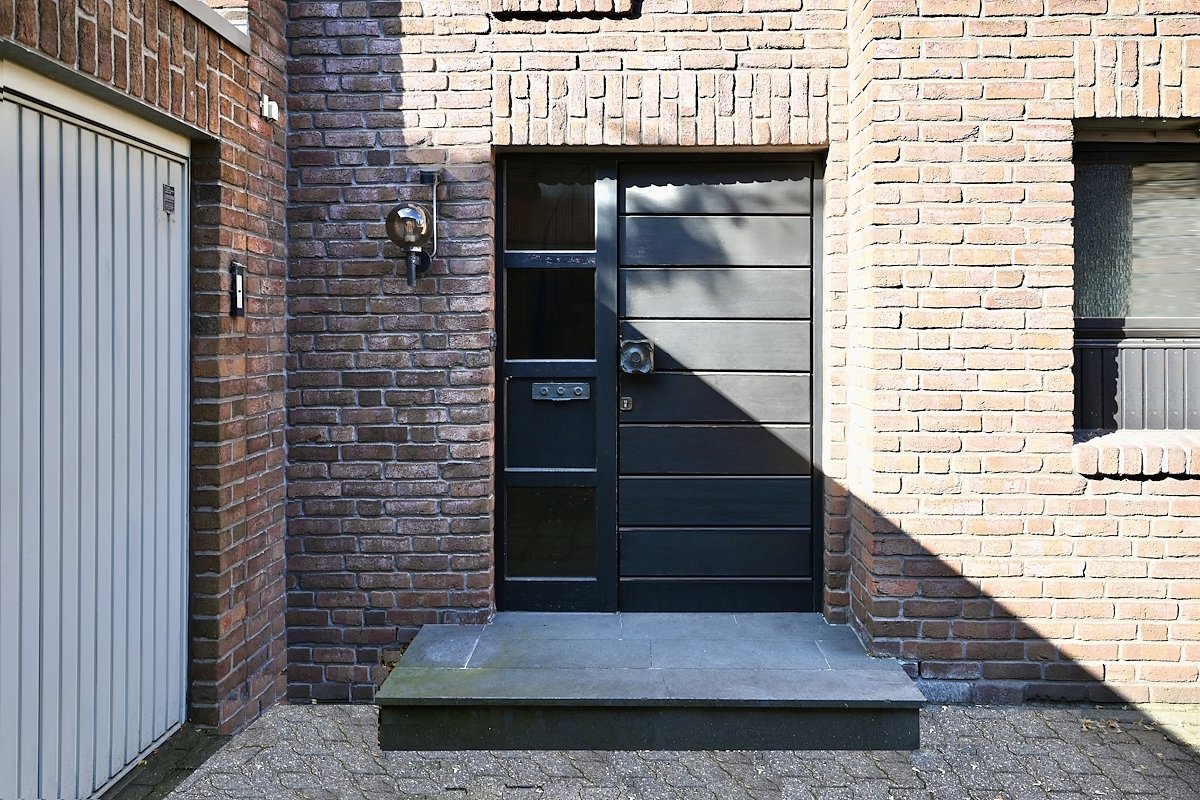 Recklinghausen Hochlar: -RESERVIERT- Großes hochwertiges Einfamilienhaus mit Garage provisionsfrei zu verkaufen!