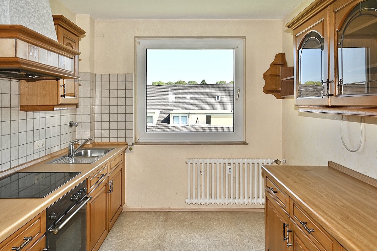 Bochum Harpen: Schöne Eigentumswohnung mit Balkon und PKW-Stellplatz provisionsfrei zu verkaufen!