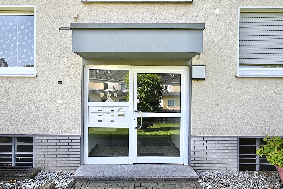 Bochum Harpen: Schöne Eigentumswohnung mit Balkon und PKW-Stellplatz provisionsfrei zu verkaufen!