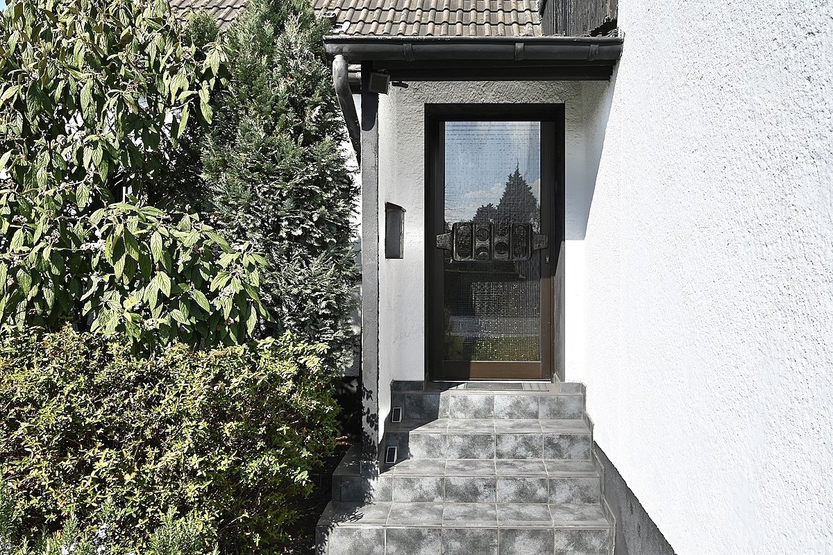 Recklinghausen Hillerheide: Charmante Doppelhaushälfte großes Grundstück provi.frei zu verk!