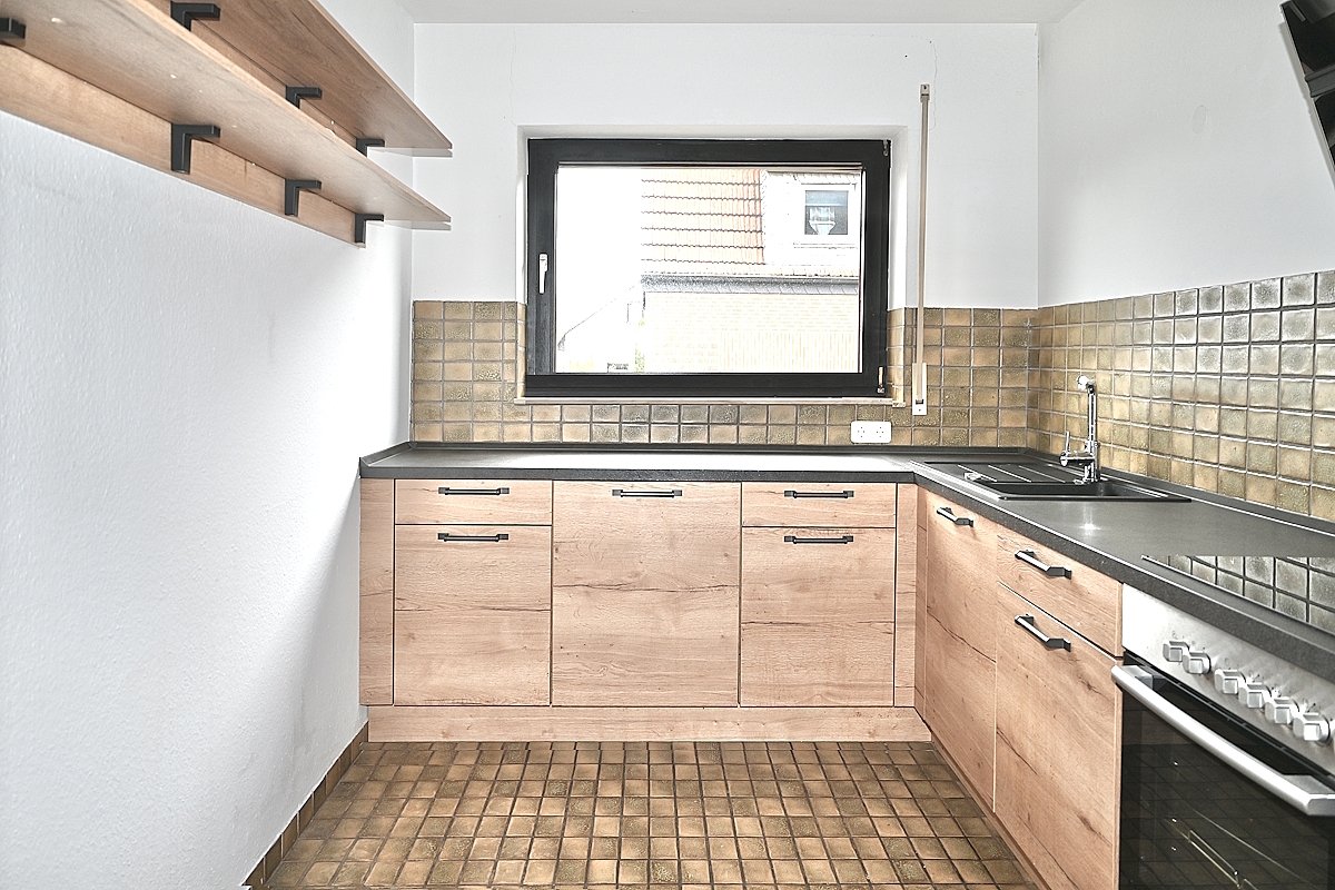 Dülmen: Schöne große Erdgeschosswohnung mit Balkon provisionsfrei zu verkaufen!