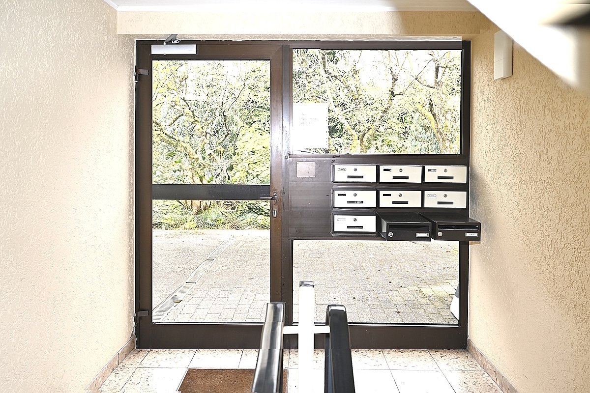 Dülmen: Schöne große Erdgeschosswohnung mit Balkon provisionsfrei zu verkaufen!