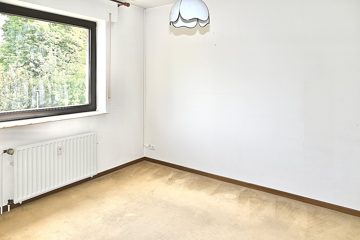 Bochum Höntrop: Schöne Eigentumswohnung großer Balkon Garage Kellerraum prov.frei zu verkaufen!