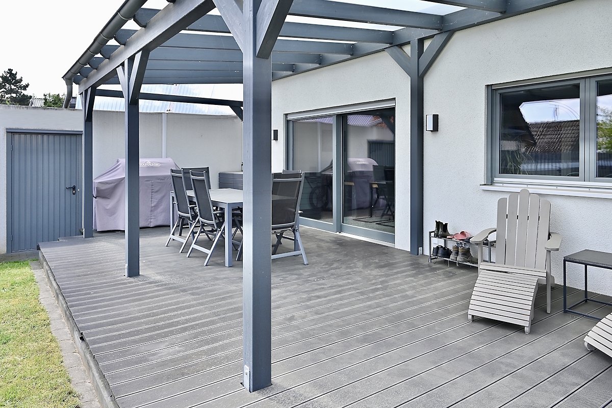 Haltern am See Hamm-Bossendorf: Neuwertiges Einfamilienhaus Garage schöner Garten zu verkaufen!