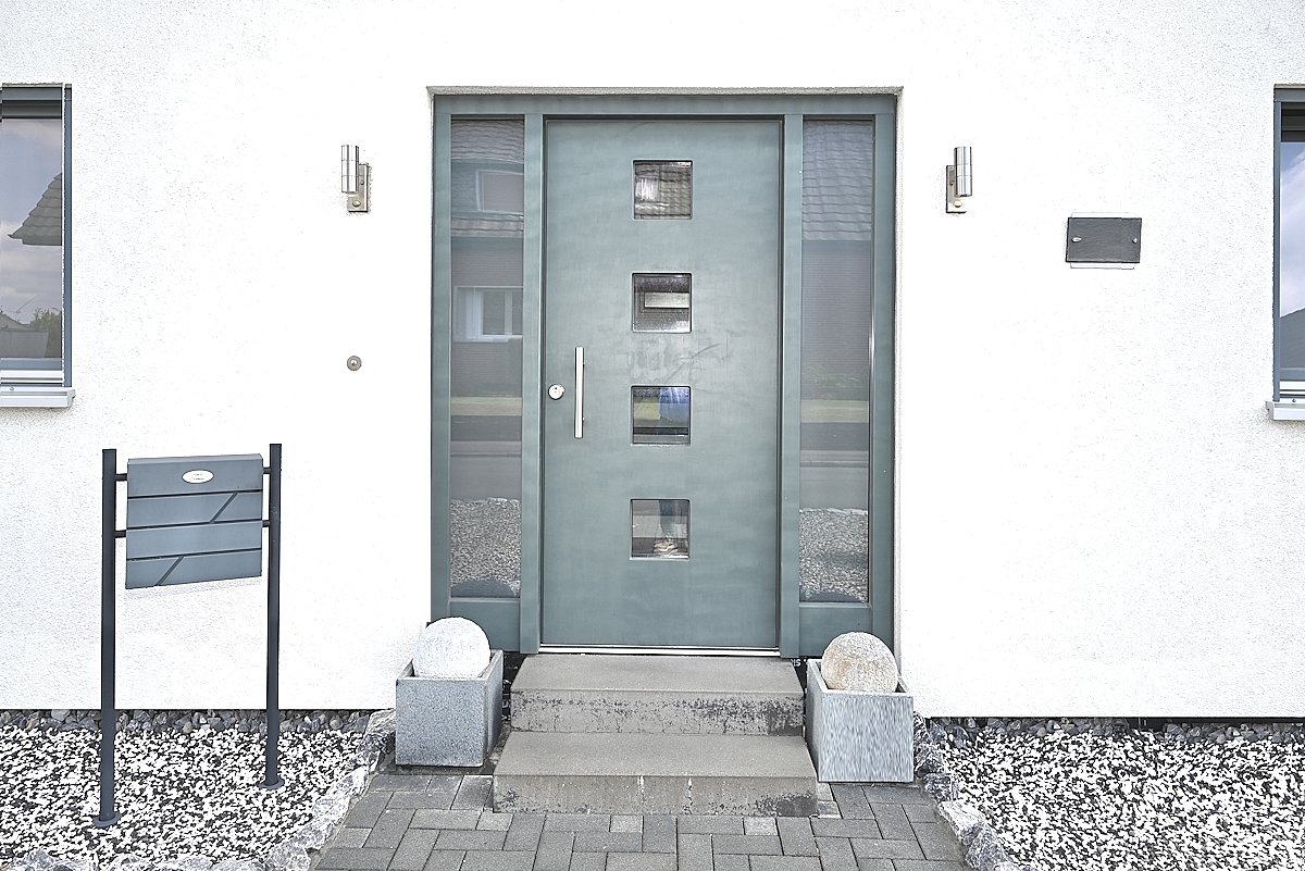 Haltern am See Hamm-Bossendorf: Neuwertiges Einfamilienhaus Garage schöner Garten zu verkaufen!