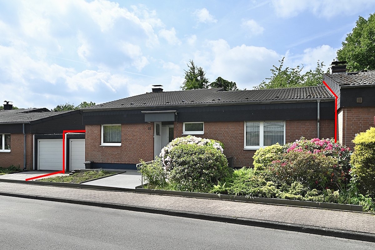 Oer-Erkenschwick: Gepflegtes Einfamilienhaus Bungalow Keller Garage und schöner Garten zu verkaufen!