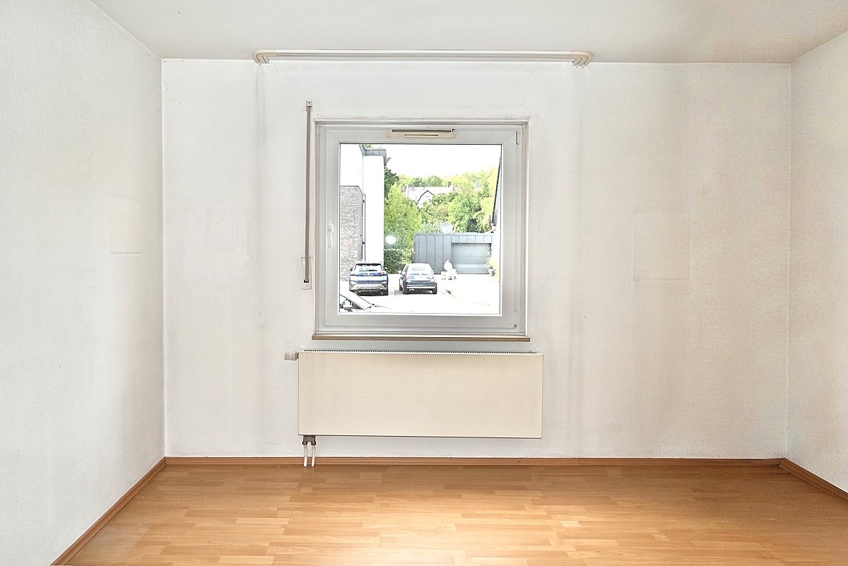 Recklinghausen: Hübsche gepflegte Eigentumswohnung mit Loggia Garage Kellerraum zu verkaufen!