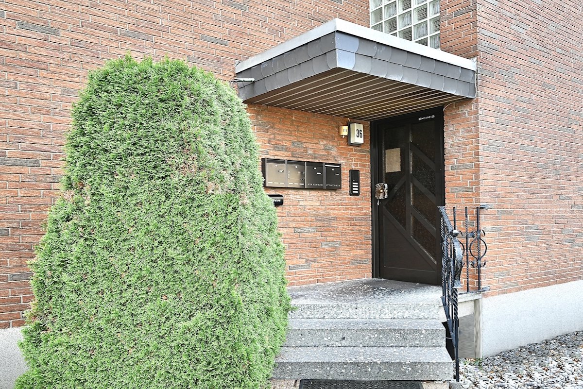 Recklinghausen Suderwich: Große OG-Wohnung mit Apartment Balkon Kellerraum zu verkaufen!