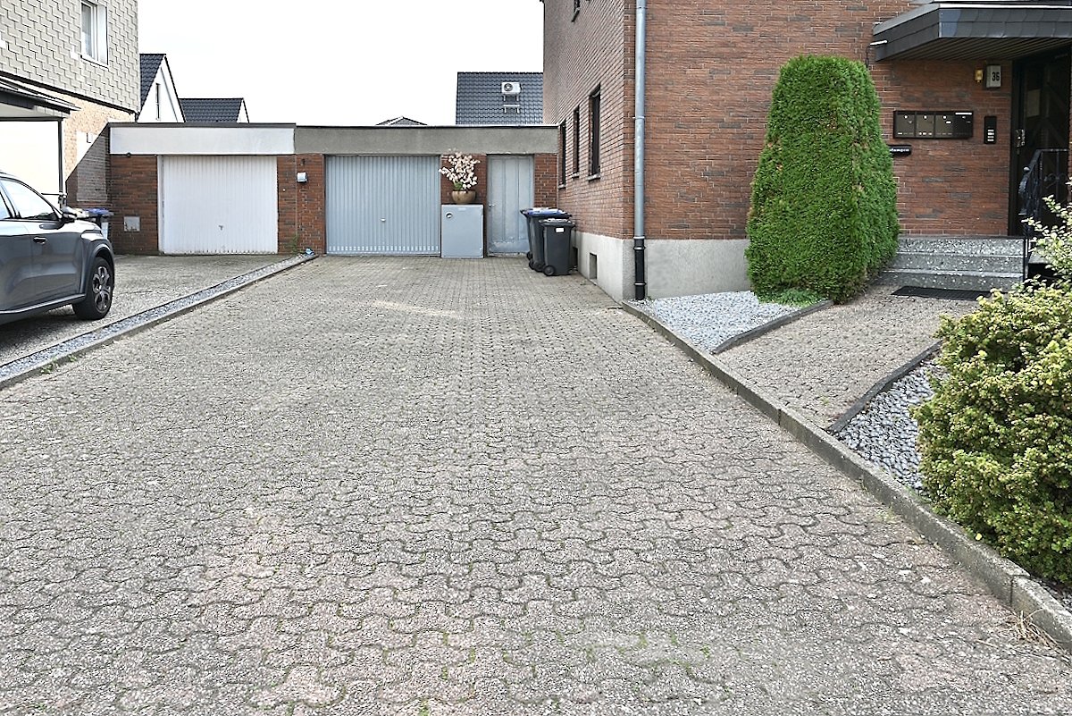 Recklinghausen Suderwich: Große EG-Wohnung mit Potenzial Terasse Garten Garage zu verkaufen!