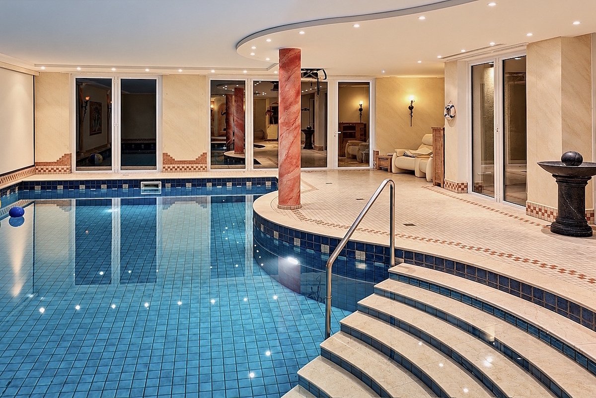 Coesfeld: Premium-Traumhaus mit Wellness-Oase am Honigbach - Kaufen, Einziehen und Wohlfühlen!