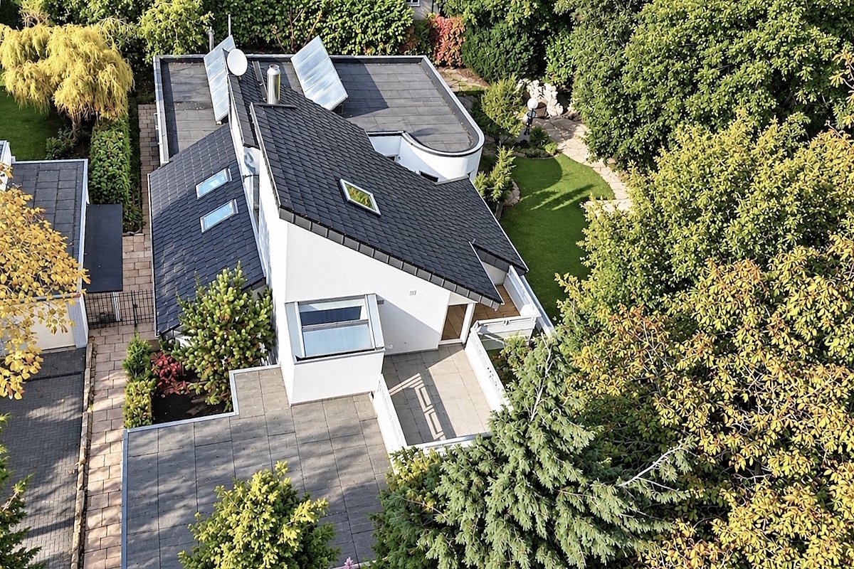 Coesfeld: Premium-Traumhaus mit Wellness-Oase am Honigbach - Kaufen, Einziehen und Wohlfühlen!