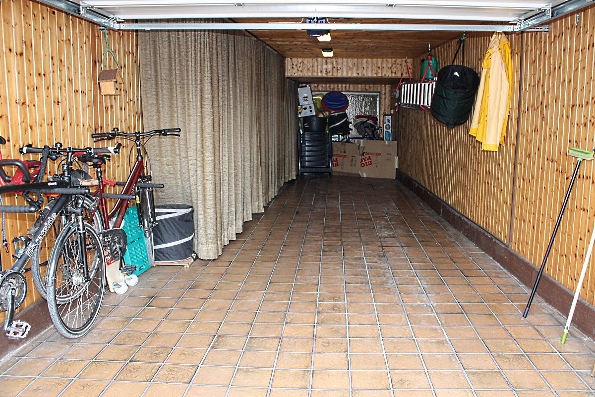 Garage Länge für 2 PKW Garage Länge für 2 PKW