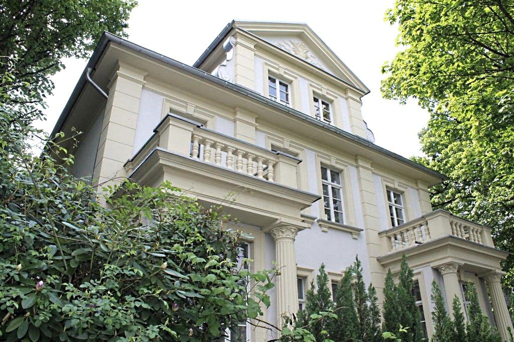 Villa Vorderseite