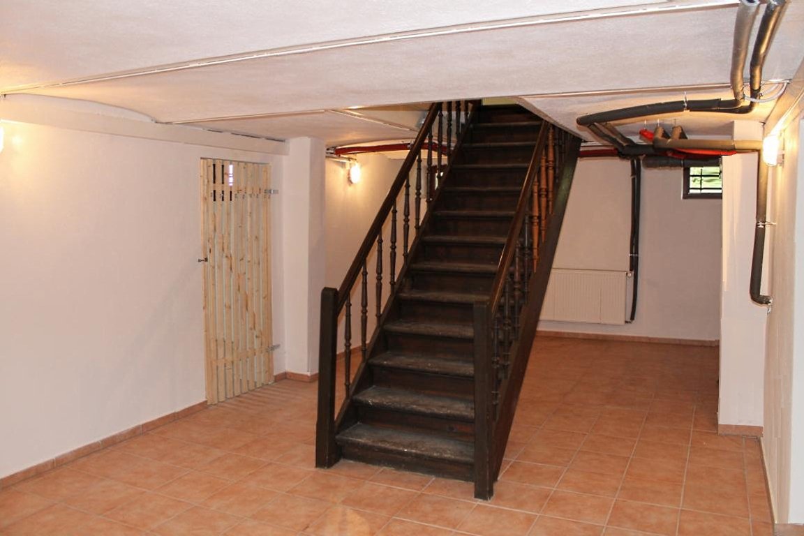 Haus-Verkauf-FREIESLEBEN-KG---IMMOBILIENMAKLER-Villa-13