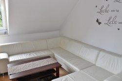 DG Appartement 2 Wohnesszimmer DG Appartement 2 Wohnesszimmer