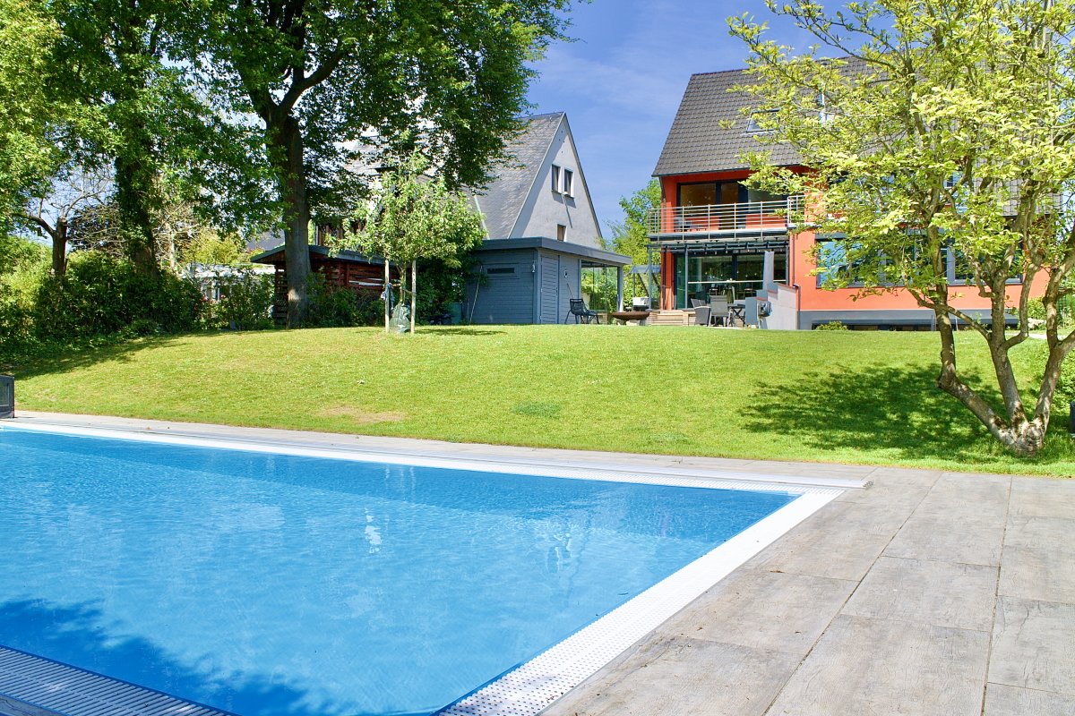 Pool-Terrasse