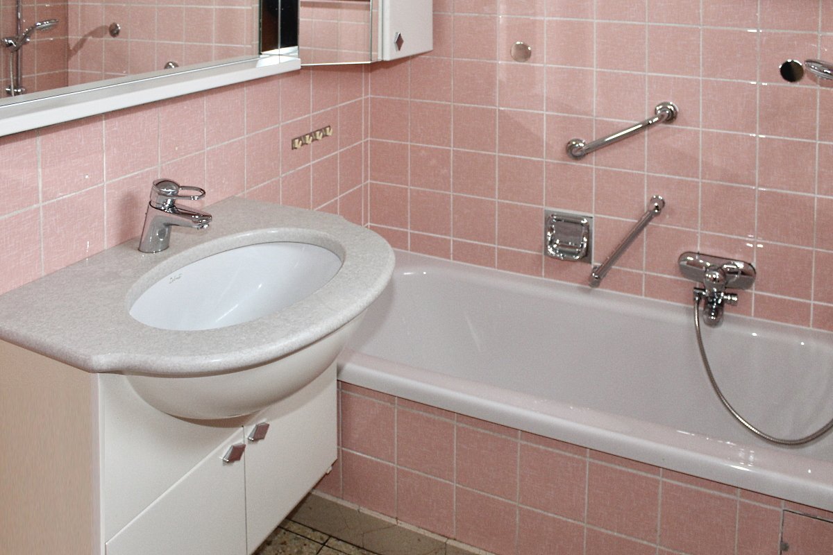 Badezimmer EG Badezimmer EG