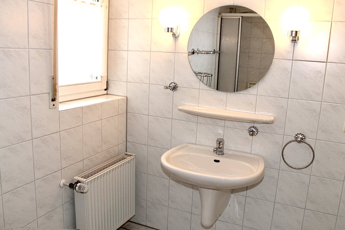 KG Badezimmer KG Badezimmer