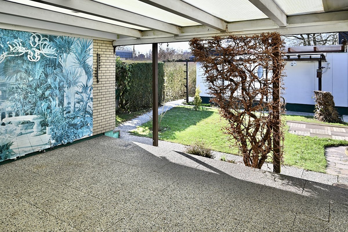 Geschützte Terrasse Geschützte Terrasse