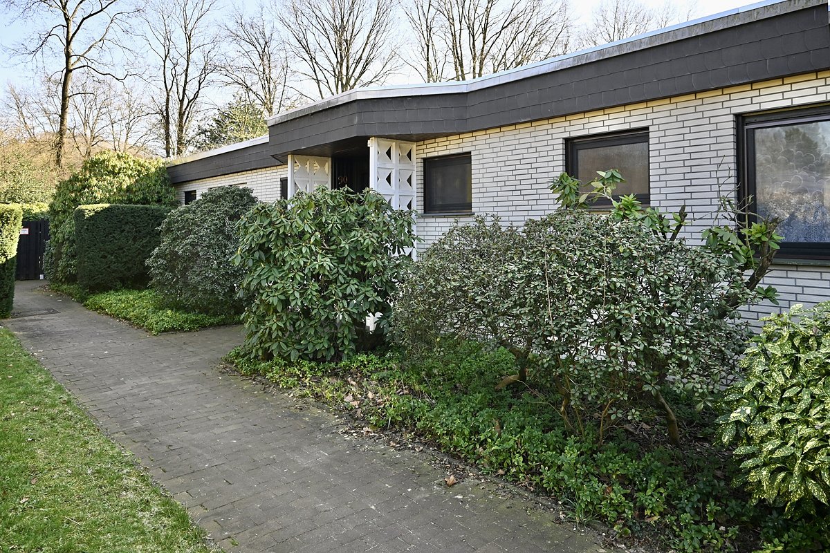Weg vor dem Haus Weg vor dem Haus