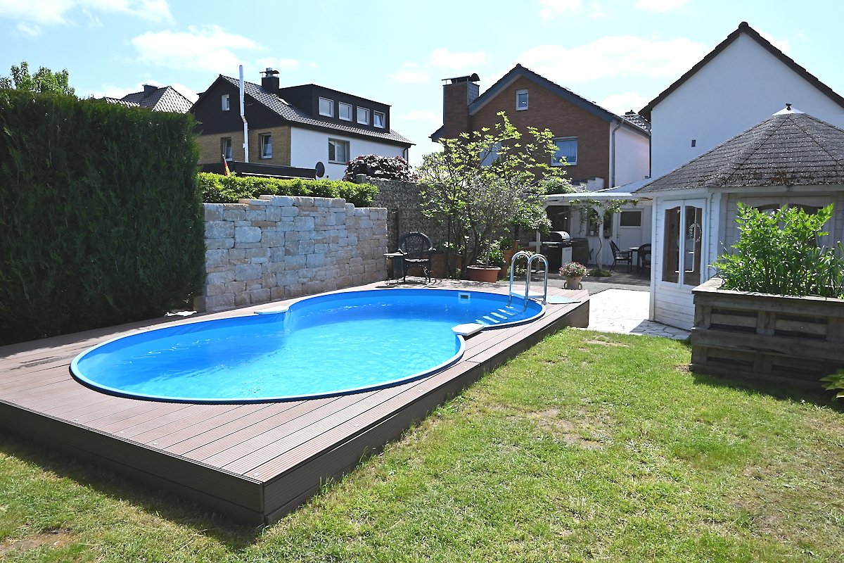 Blick vom Garten zum Haus Blick vom Garten zum Haus