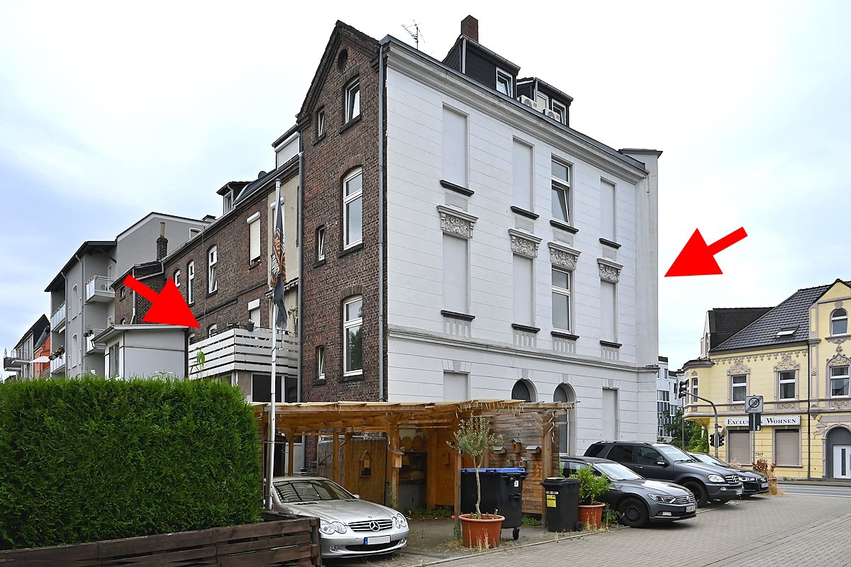 Hausansicht Seite Hausansicht Seite